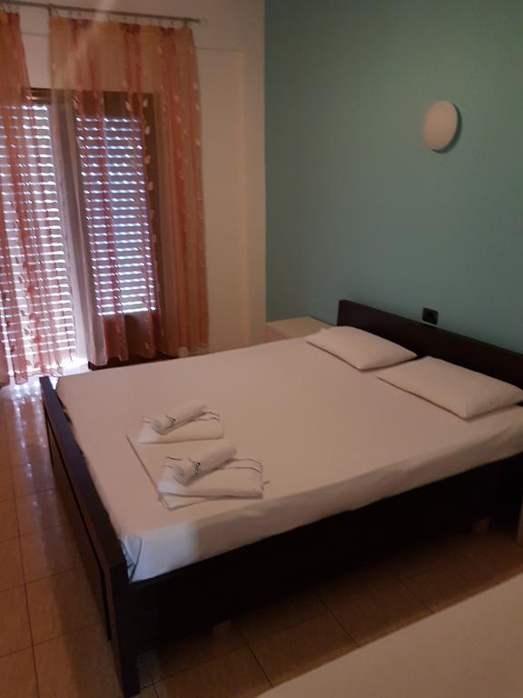Vila Melpo Apartments Ilias Екстер'єр фото