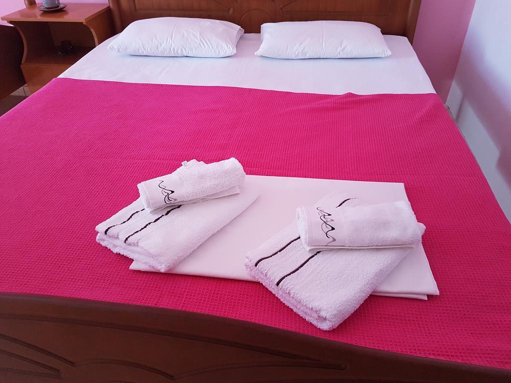 Vila Melpo Apartments Ilias Екстер'єр фото