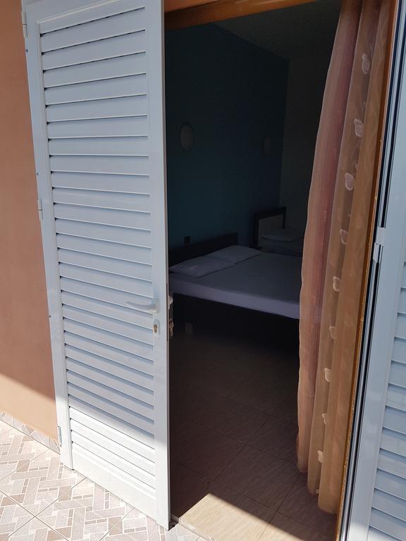 Vila Melpo Apartments Ilias Екстер'єр фото